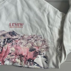 LEVI’S oversized sweatshirt